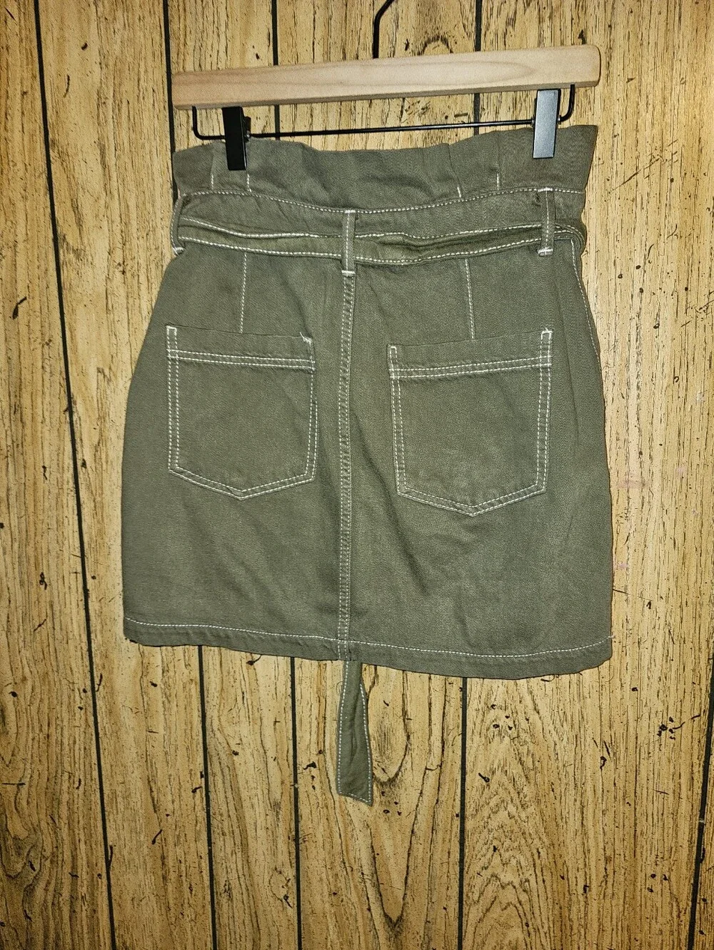 FREE PEOPLE Green Splendor In The Grass Belted Mini Skirt - Size 4